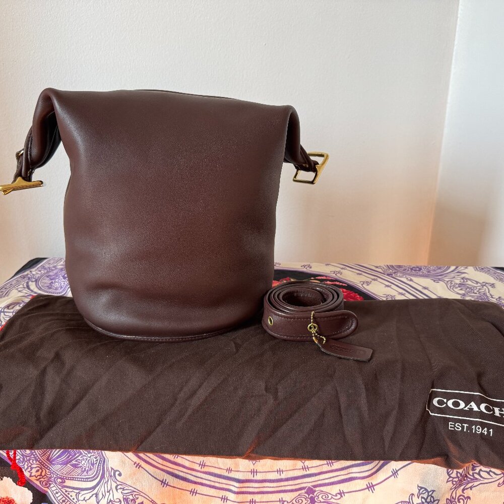 Vintage Coach 1996 XL Duffle Sac  w/ Hangtag and Dust Cover- Price is Firm